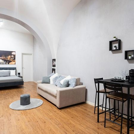Apartamento House Visconti Bari Exterior foto